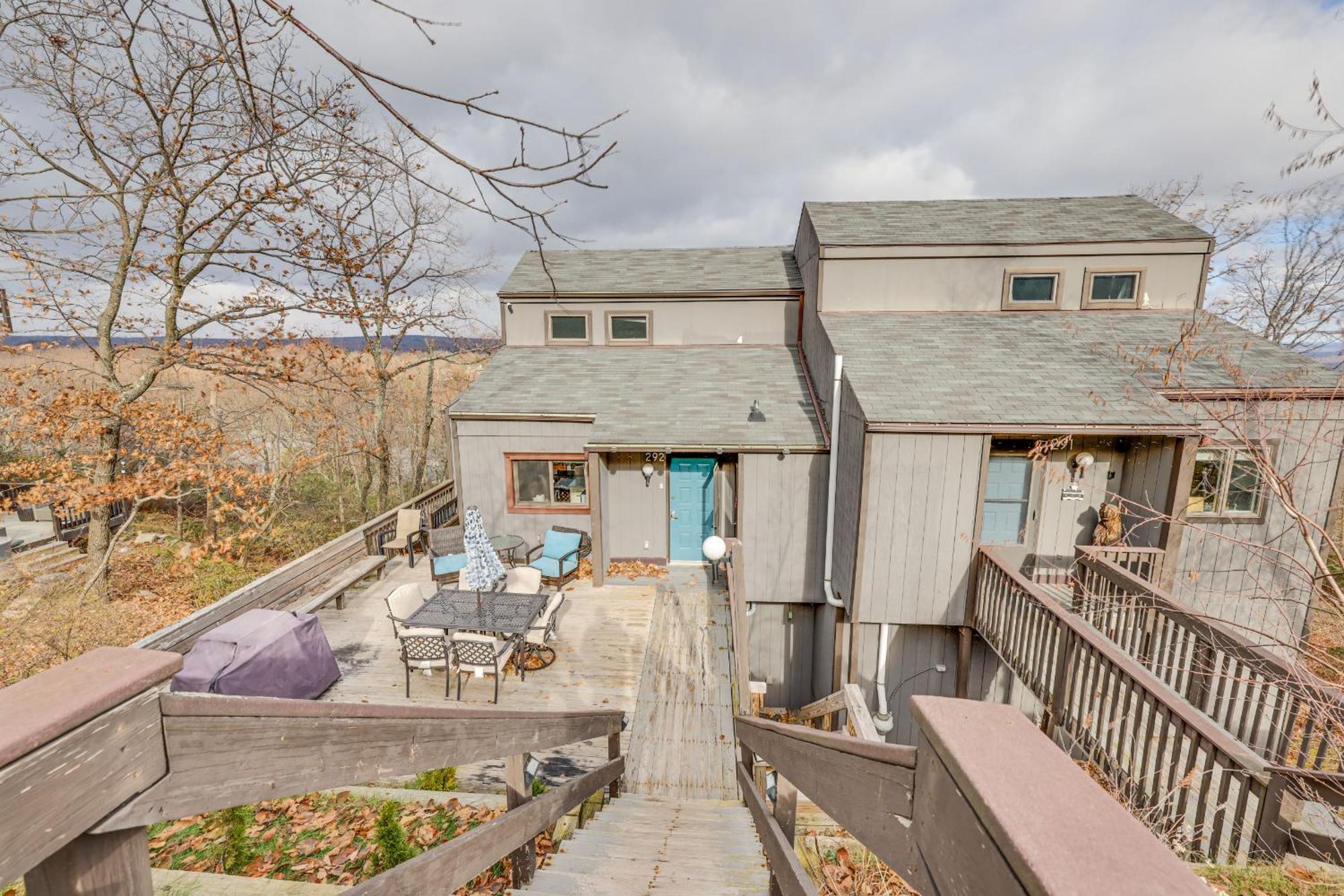 Villa Cozy Modern Camelback House Tannersville Exterior foto